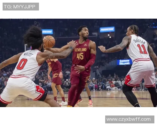 2020年NBA活塞与热火精彩对决录像回放全程回顾与分析